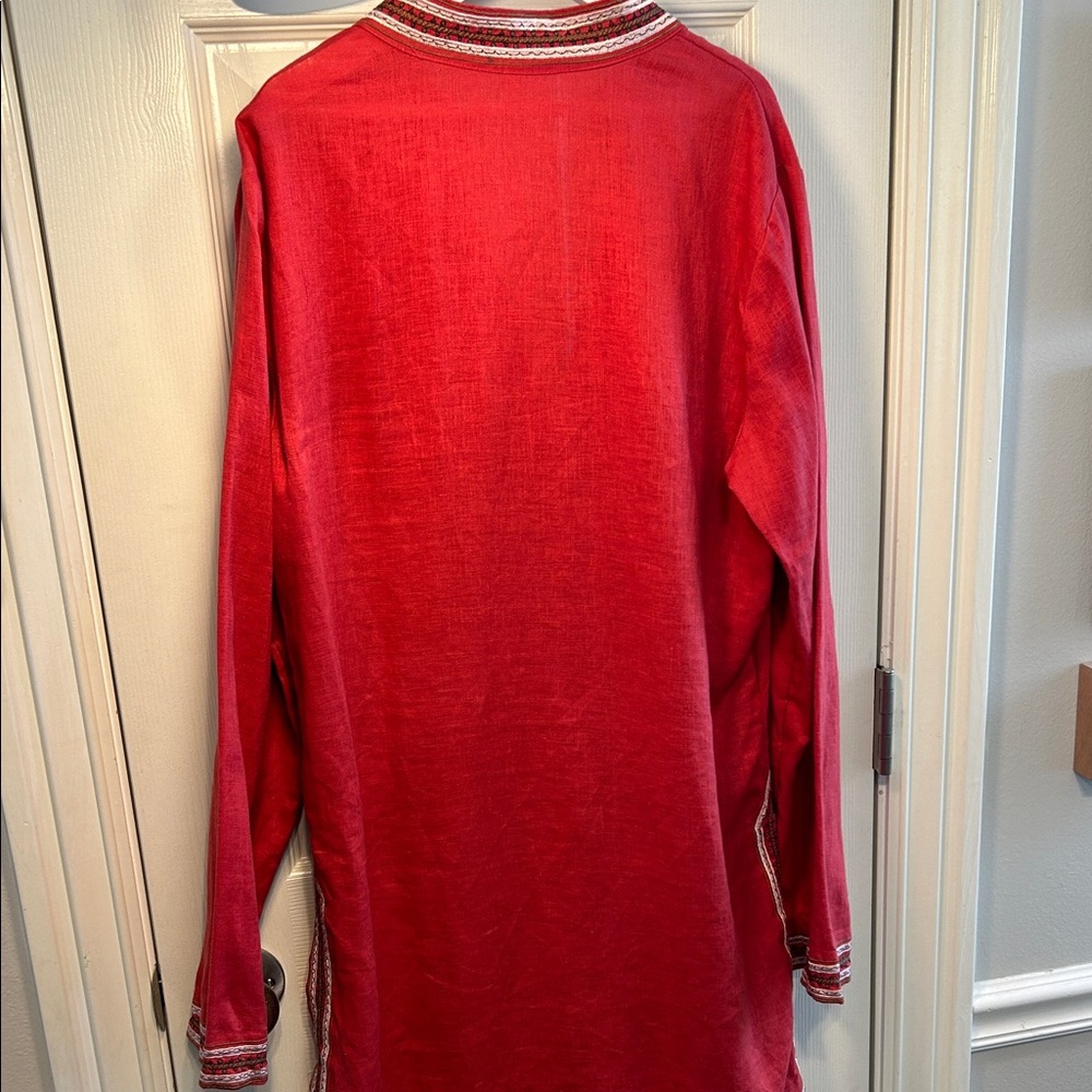 Vintage Embroidered Red Shirt - Picture 6 of 9
